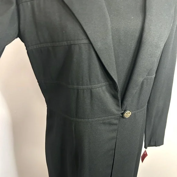 Women’s long sleeve size 8 black one piece dress. Jacket look-but all attached. - Picture 5 of 11